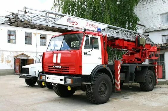 Ал-30 камаз 1 43. Пожарная автолестница камаз ал 30. Ал 30 зил 131 506 пм. Зил 4331 ал 30. Ал 30 27 13.