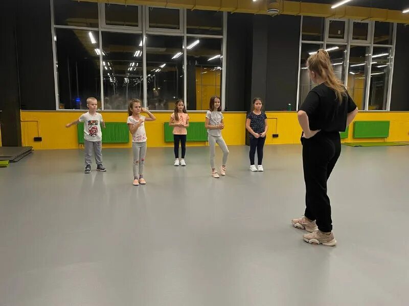 Sl gym бугры. Sl gym бугры. Fitness зал. Sl gym. Gymlife зал для борьбы.