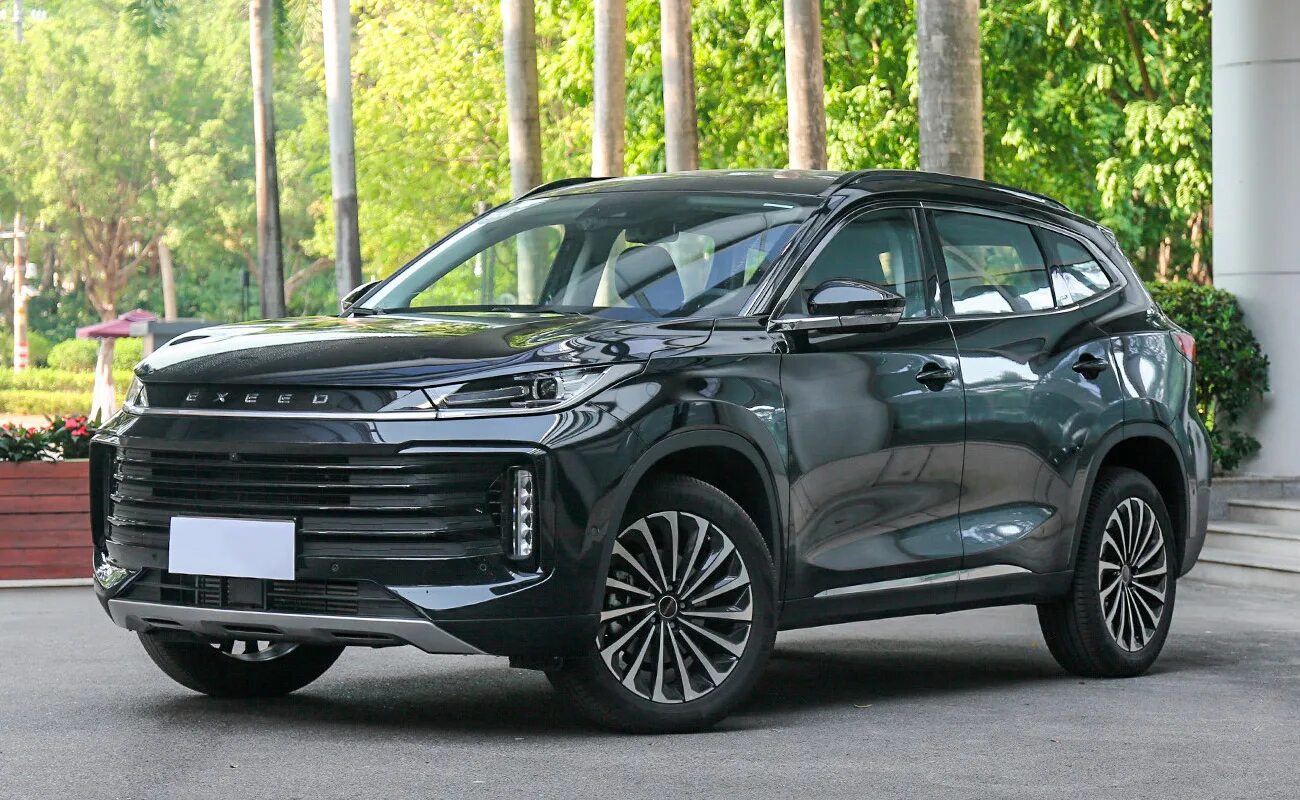 Компания Chery начала продажи нового люксового кроссовера