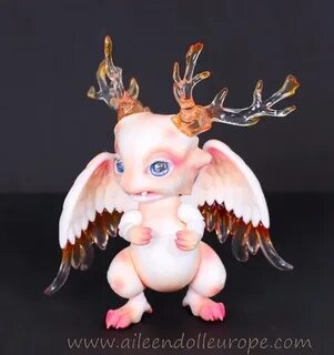 Employee of the mouth with angel