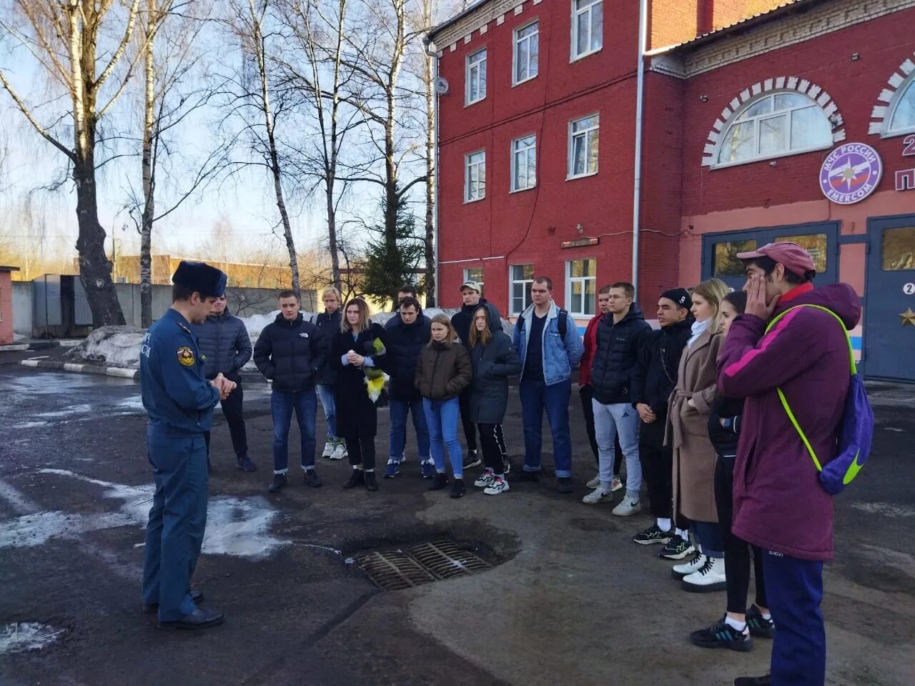 СПСЧ Орехово-Зуево. 26 Школа Орехово-Зуево. МЧС класс Орехово Зуево. Орехово-Зуево брифинг. Погода в орехово сегодня по часам