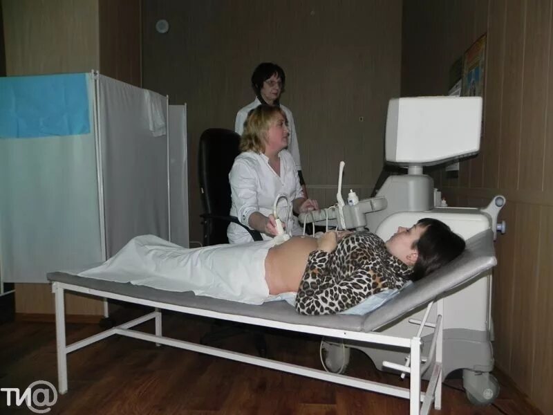 Перинатальный центр тверь платные. Роддом перинатальный центр тверь. Перинатальный центр бакуниной в твери. Тверской перинатальный центр им бакуниной. Областной роддом тверь.