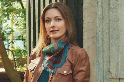 Er oz yosh xotinini sikadi (uy qurilishi ruscha video)