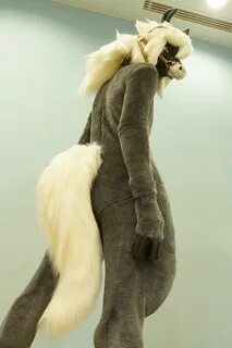 Реалистичные костюмы