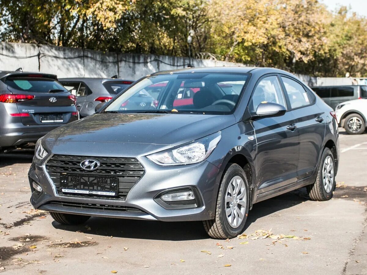 Хендай солярис 2017 белый. Hyundai solaris 2018. Новый хендай солярис 2. Hyundai solaris 2018 серый. Hyundai solaris 2019.