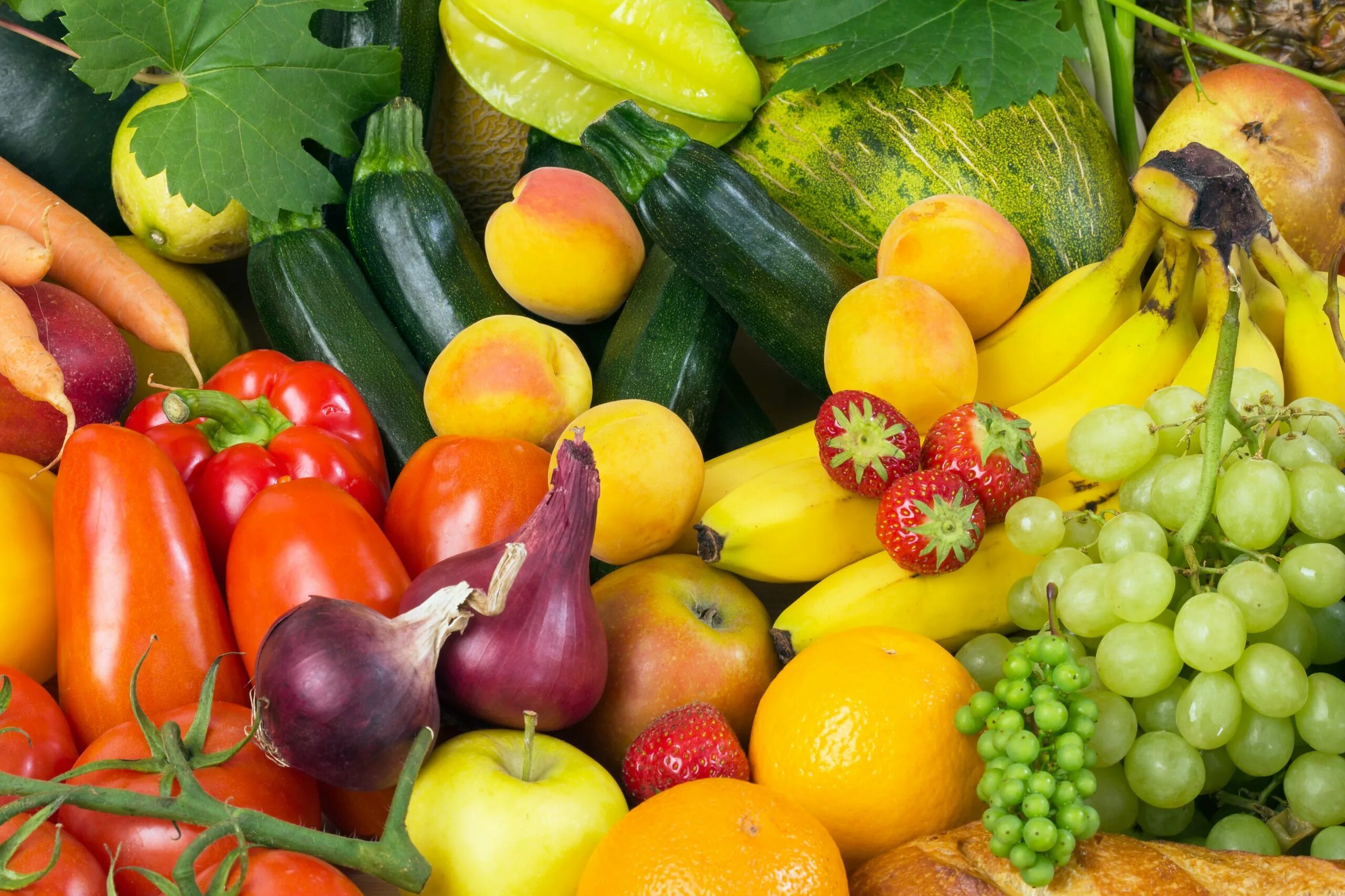 Овощи и фрукты. Овощи, фрукты, ягоды. Яркие овощи. Овощи картинки. Комплексное использование плодов и овощей
