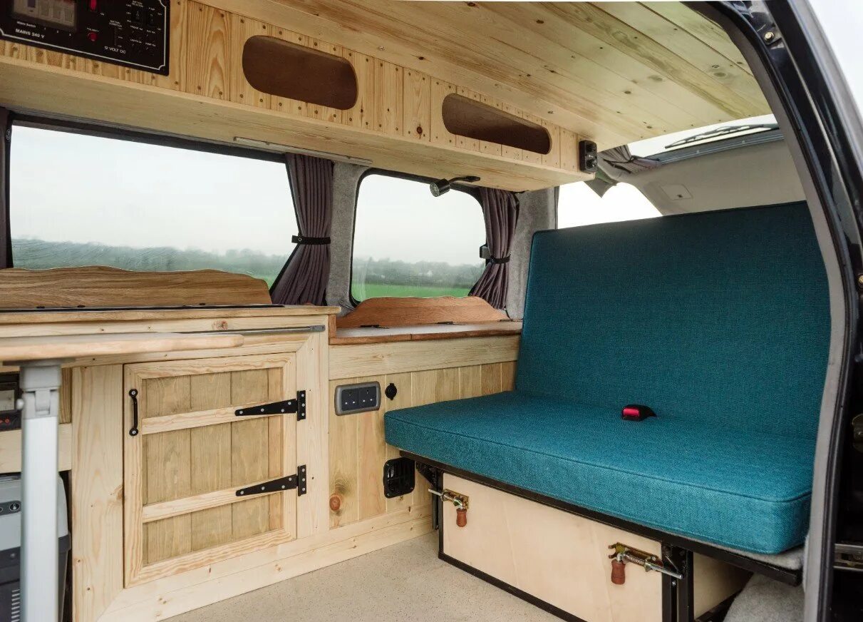 Жилой минивэн. Mercedes sprinter camper van. Автодом кастенваген. Fiat ducato автодом. Mini camper van.