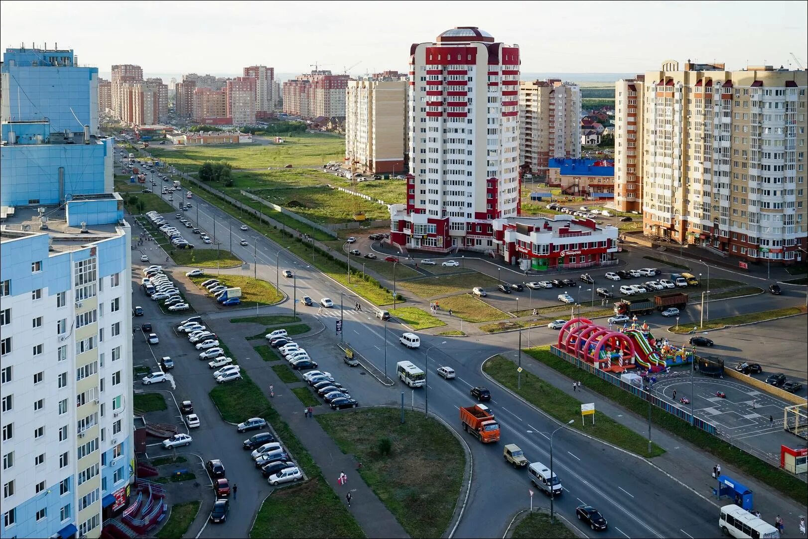 Оренбург улица гаранькина 22. Гаранькина 22. г оренбург ул гаранькина 22. оренбург г, есимова ул, д.3/1.
