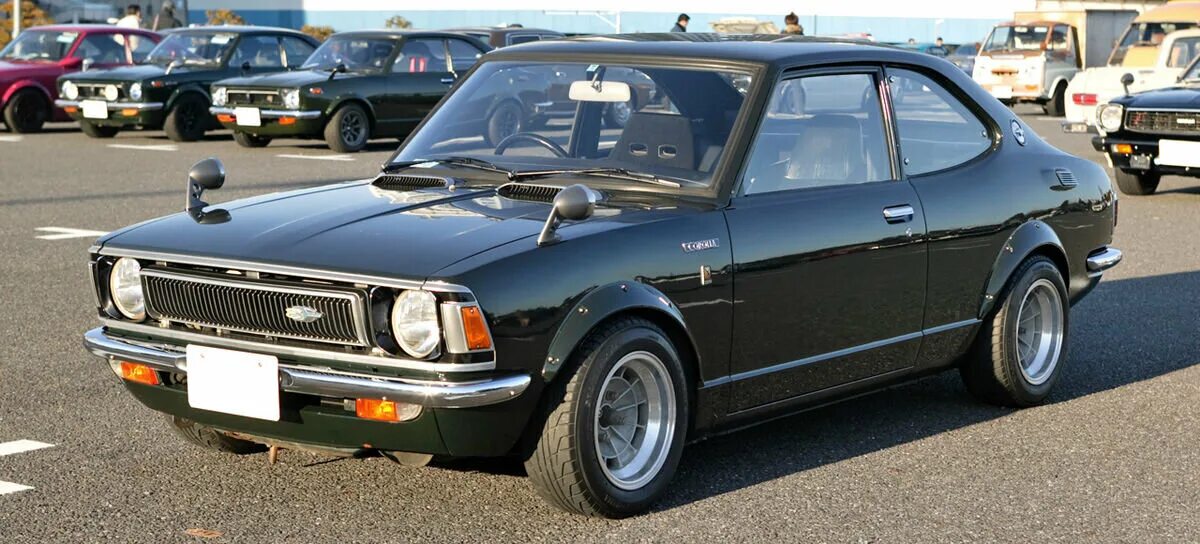 Е 20 1 45. Toyota Corolla e20. Toyota Corolla (e30). Тойота Королла 1972. Toyota Corolla 1966.