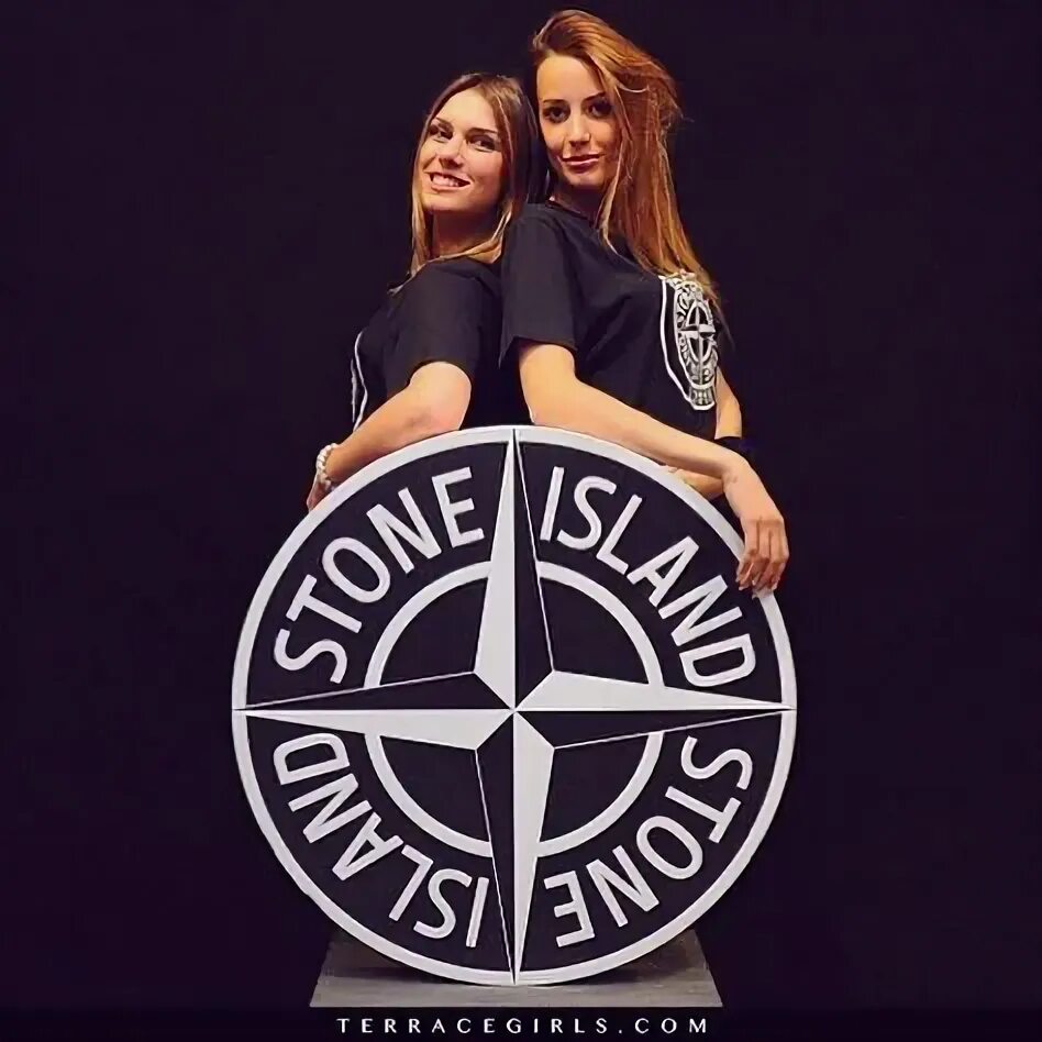 Исланд герл. Stone island девушки. Девушки фиджи. Исланд герл. Исланд герл.