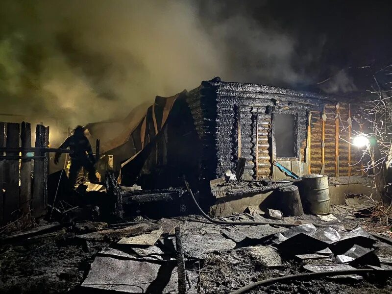 Пожар в городе. Пожар в доме. Где сгорел город