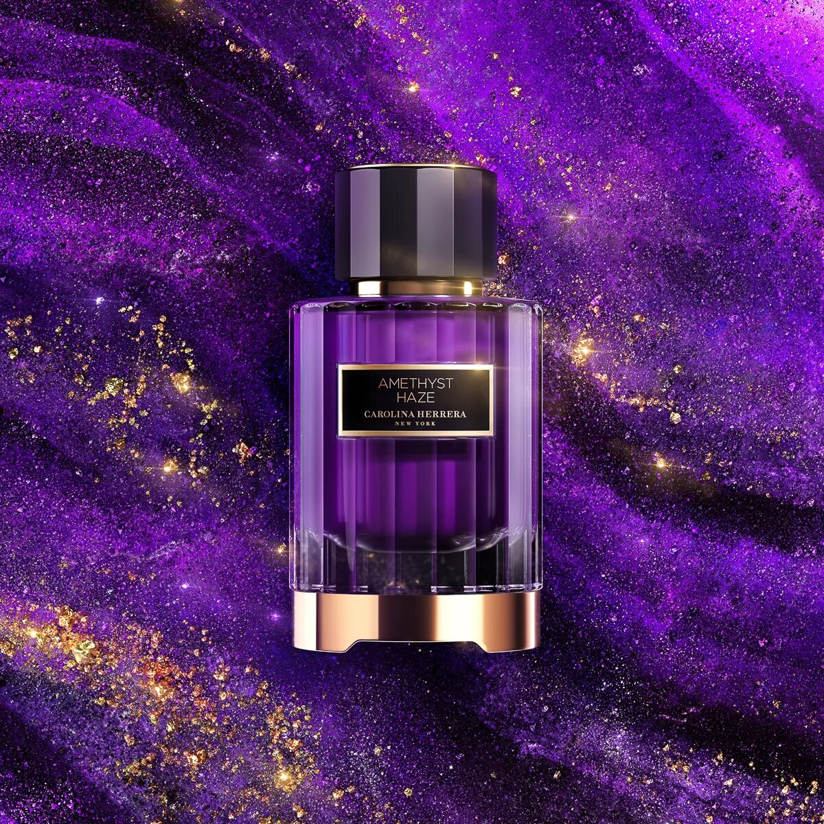 Какие духи в тренде в 2024. Carolina Herrera Amethyst Haze. Carolina Herrera фиолетовый флакон. Amethyst Haze. Amethyst Haze духи.