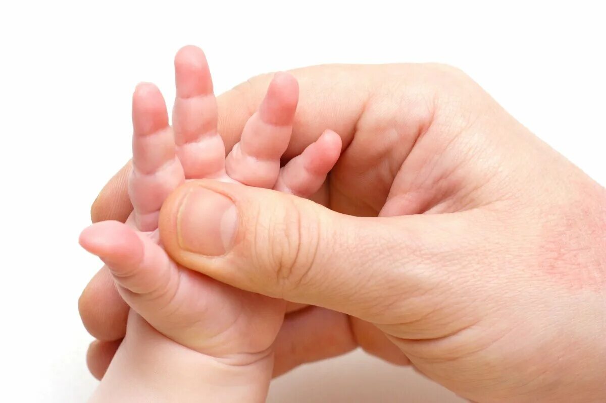 стихотворение маленькие руки. маленькое стихотворение. стихи о маме. выучить стих. стихи в ладошках.