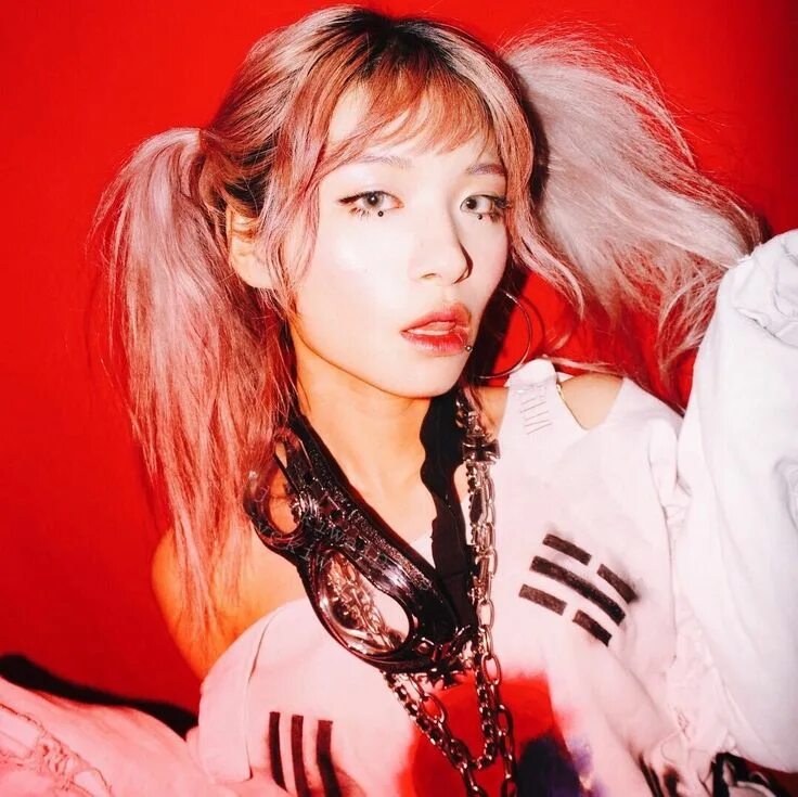 Jvcki wai. Jvcki wai xaradise. Jvcki wai fadeaway. Justhis корейский рэпер и его девушка. Jvcki wai.