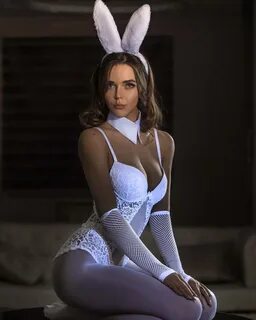Picture of a playboy bunny ✔ Playboy bunny images ♥ Playboy Bunny...