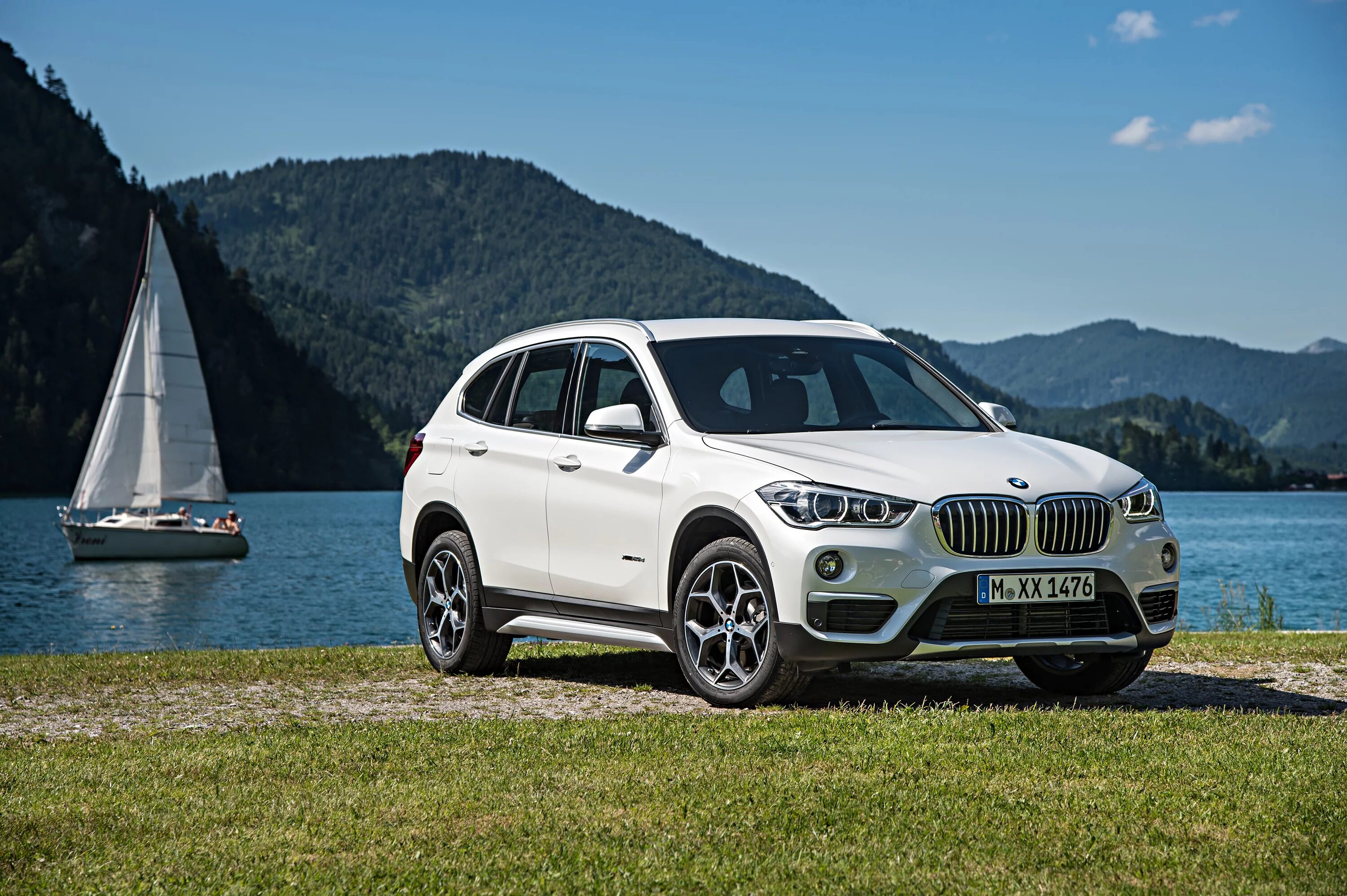 BMW x1 f48. BMW x1 белая. BMW x1 XLINE. BMW x1 f48 x line. Бмв х1 купить в москве