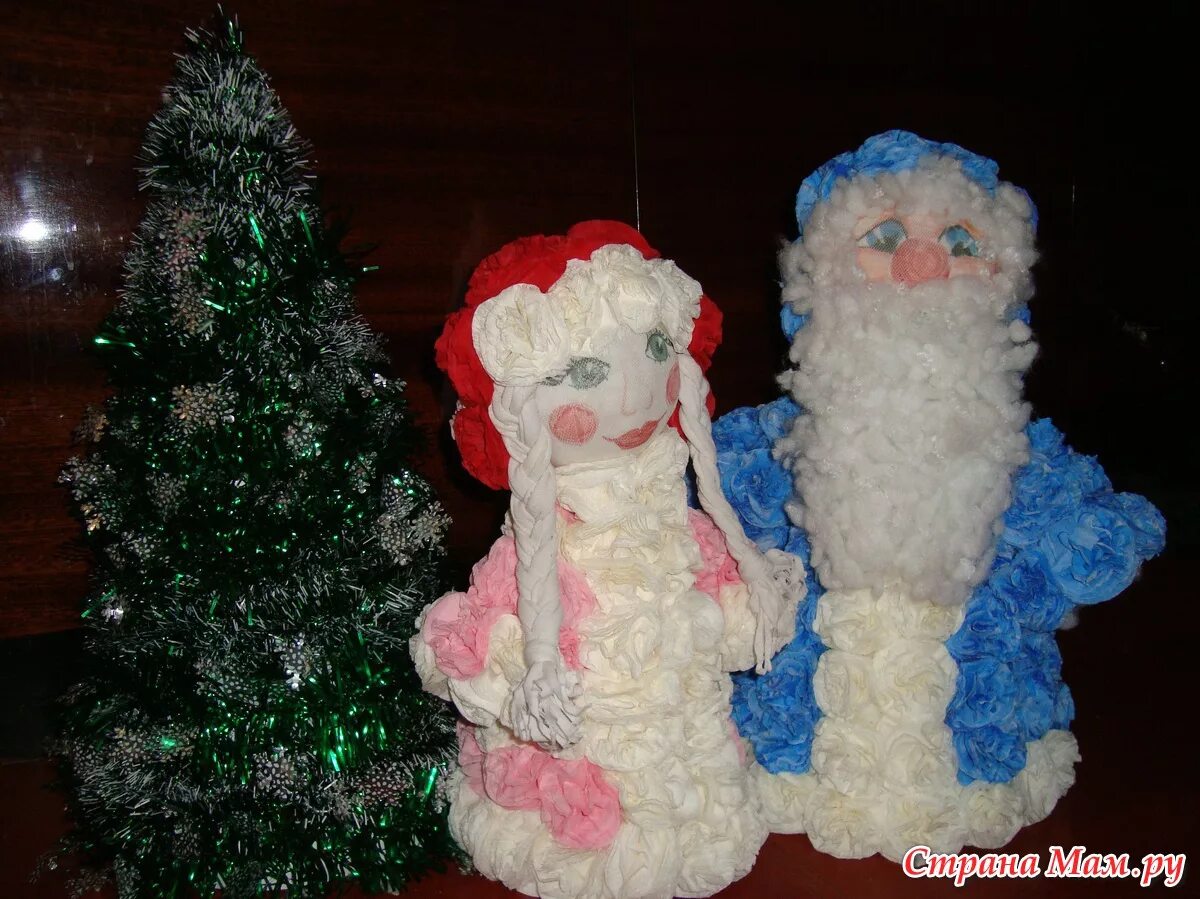 дед мороз из салфеток объемный. дед мороз из бумажных салфеток. бумажные салфетки в виде деда мороза. оригами дед мороз из бумаги. оригами дед мороз объемный.