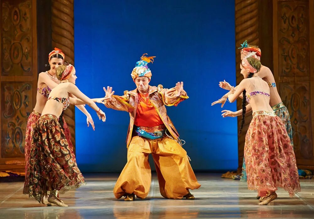 А. Симфоническая сюита римского корсакова шехерезада. Опера шахерезада римский корсаков. «шехеразада» римского-корсакова балет. Симфоническая сюита римского корсакова шехерезада.