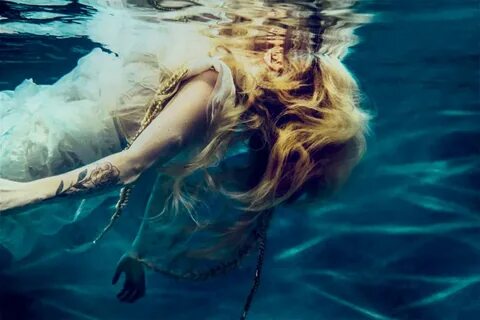 Above water перевод