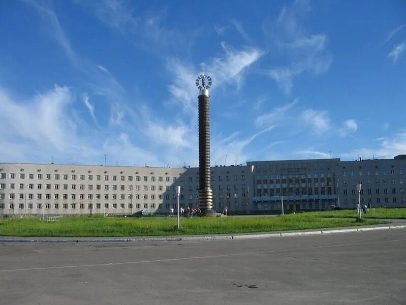 Мурманск г оленегорск. Оленегорск в к. Оленегорск озеро. Оленегорск в к. Город оленегорск.
