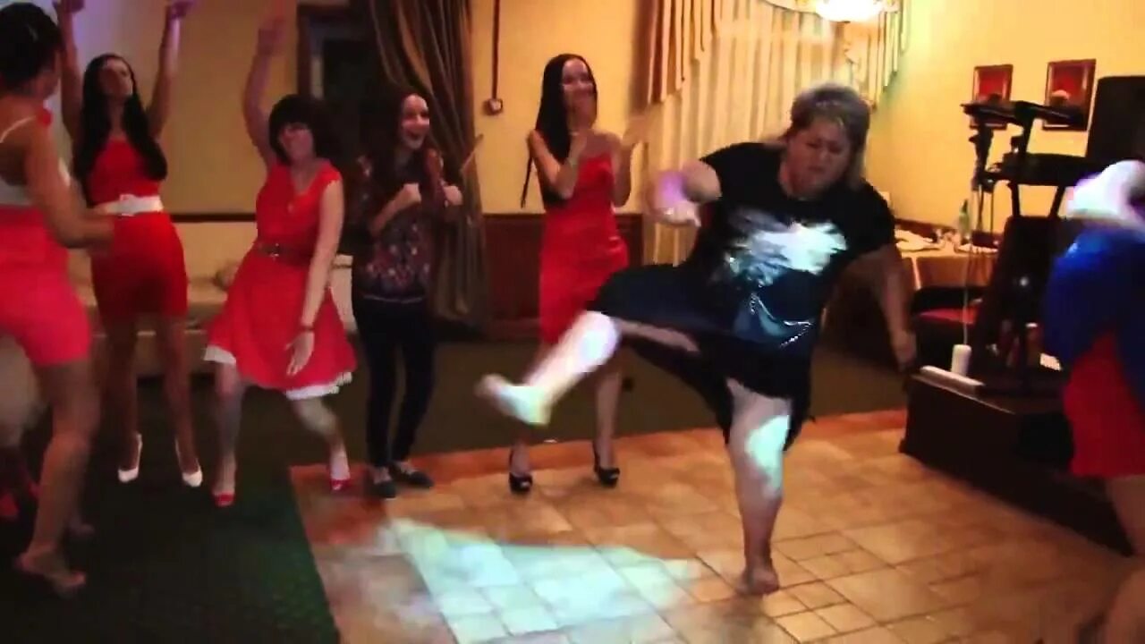 Видео шуточных танцев