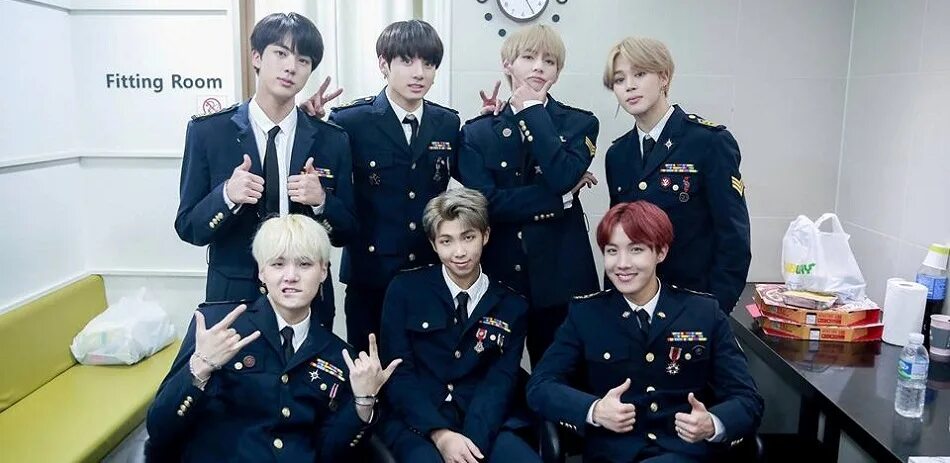 Служба бтс. Let's bts 2021. Dispatch korea. Bts las vegas 2022. Бтс картинки.