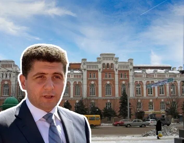 Гогорян саркис леонидович ростов-на-дону. Депутат саркис гогорян. Депутат саркис гогорян. Гогорян саркис леонидович донской причал. Донской причал гогорян.