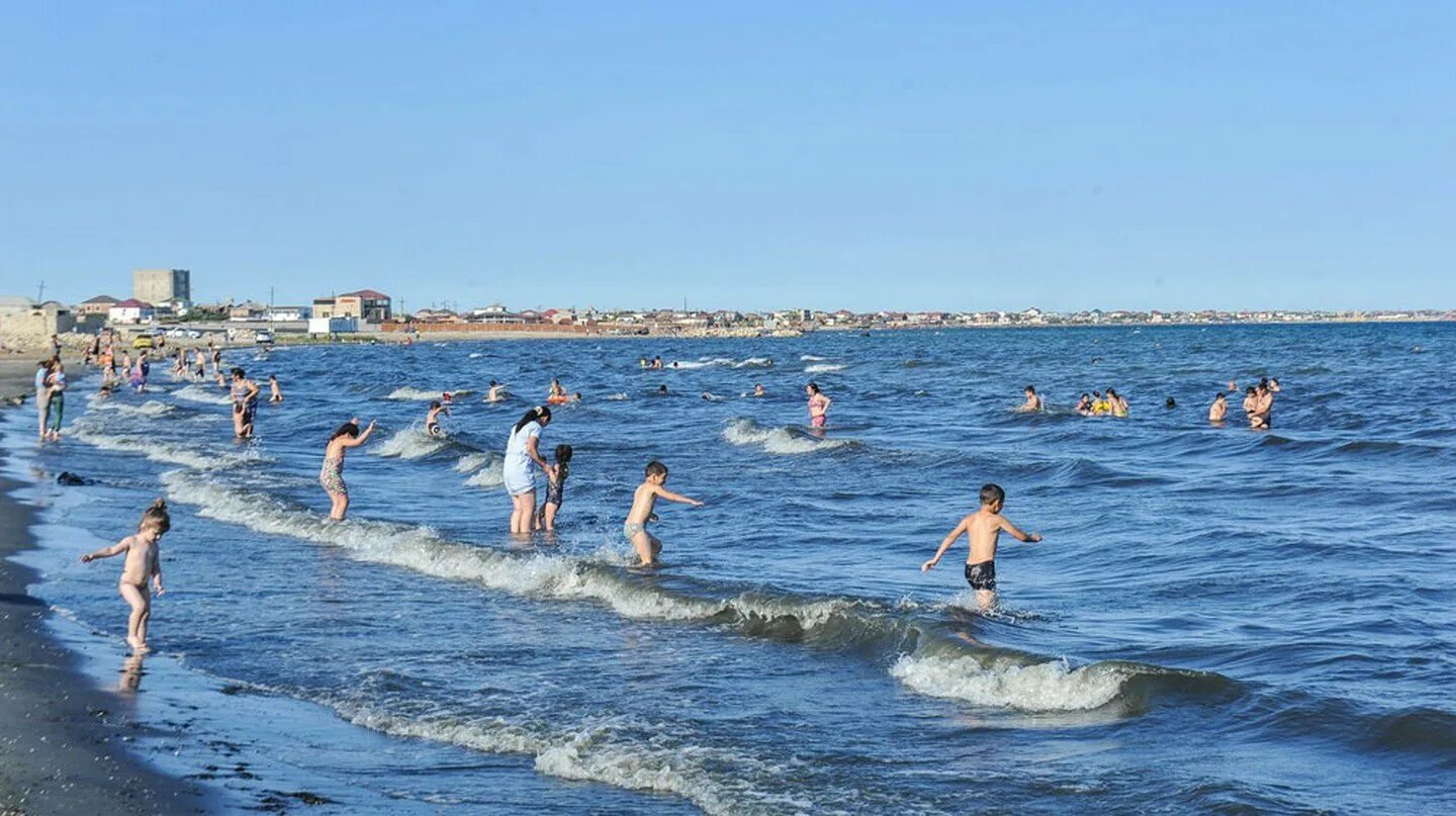 Мардакяны Азербайджан пляж. Каспийское море Баку пляж. Пляж Шихово в Баку. Каспий Баку.