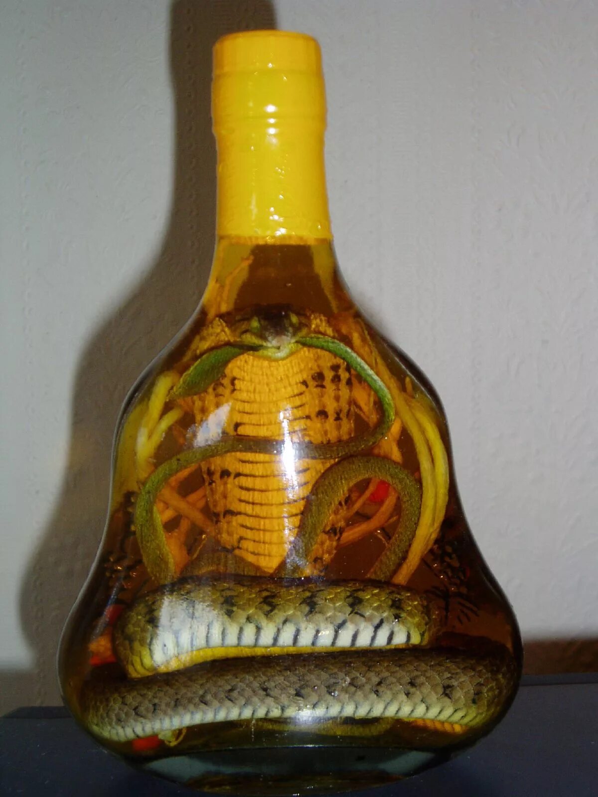 Snake Wine Вьетнам.