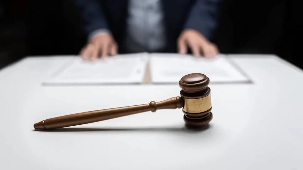 Суд оправдан. Адвокат оправдал. Судебные оправдания. Приговор понятие виды. Оправдательный приговор.