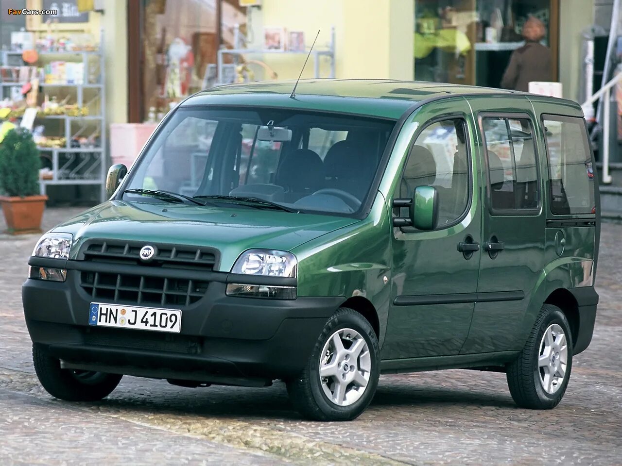 Купить бу фиат спб. Фиат Добло 2000. Фиат Добло 2001-2005. Fiat Doblo 2000-2005. Фиат Добло 2001 1.2.