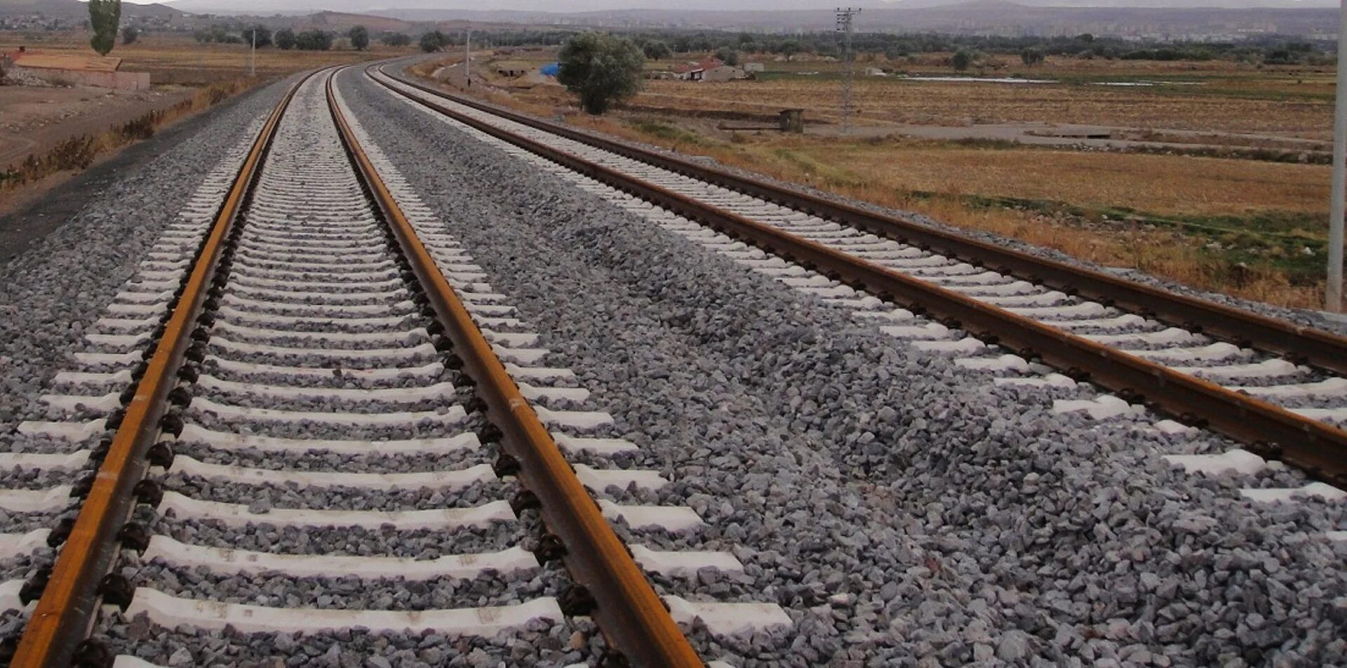 Работа связанная с дорогой. Железной дороги решт-Астара. Решт Астара железная дорога. Железная дорога Астара - решт - Казвин. Железнодорожный путь решт Астара.
