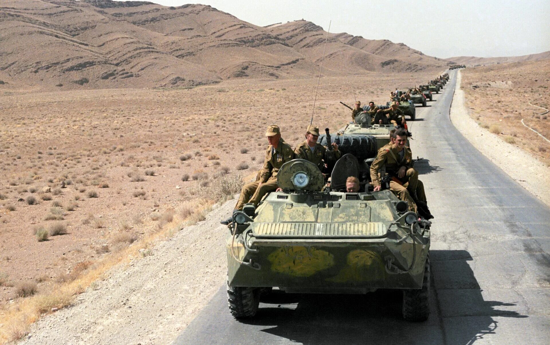 Зачем вывели войска. Афганистан 1979. Армия Афганистана 1989. Советские войска в Афганистане 1979-1989.