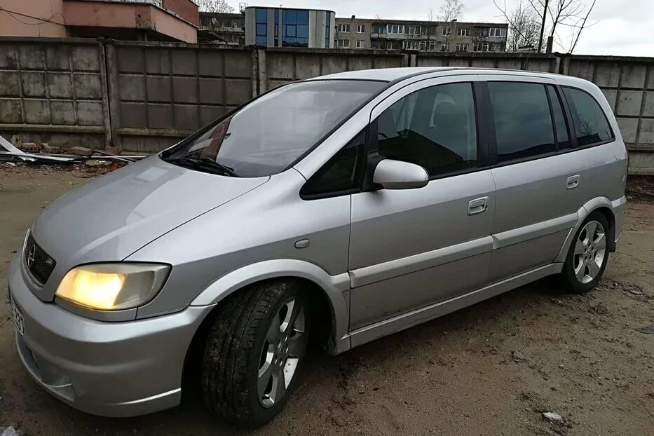 Opel zafira 2004. Опель Зафира 2004. Опель Зафира 2004 год. Опель Зафира 2004г.