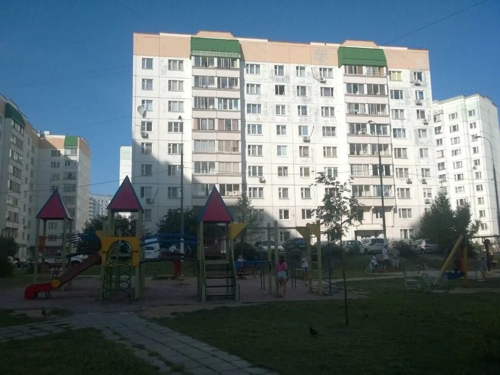 Изюмская ул., 50 - Москва
