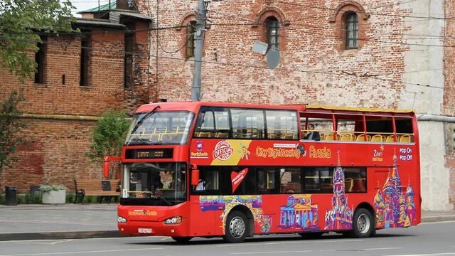 Расписание двухэтажного автобуса нижний новгород. City Sightseeing Нижний Новгород. Экскурсионный автобус Нижний Новгород. Двухэтажный автобус Нижний. Экскурсия по Нижнему Новгороду на двухэтажном автобусе.