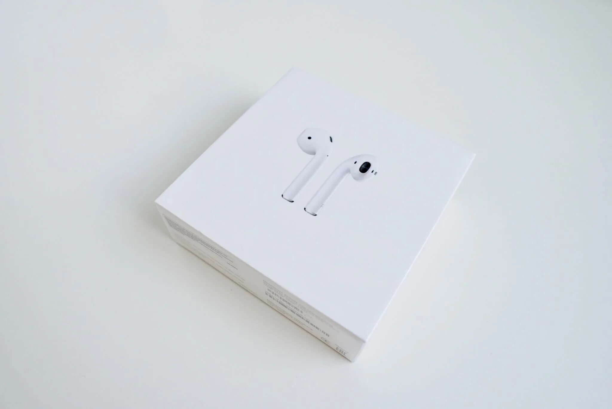 Наушники apple airpods with charging case mv7n2. Наушники apple airpods 2 with charging case. наушники apple airpods wcharging case. apple airpods 2 белый (mv7n2). наушники airpods mv7n2ru.