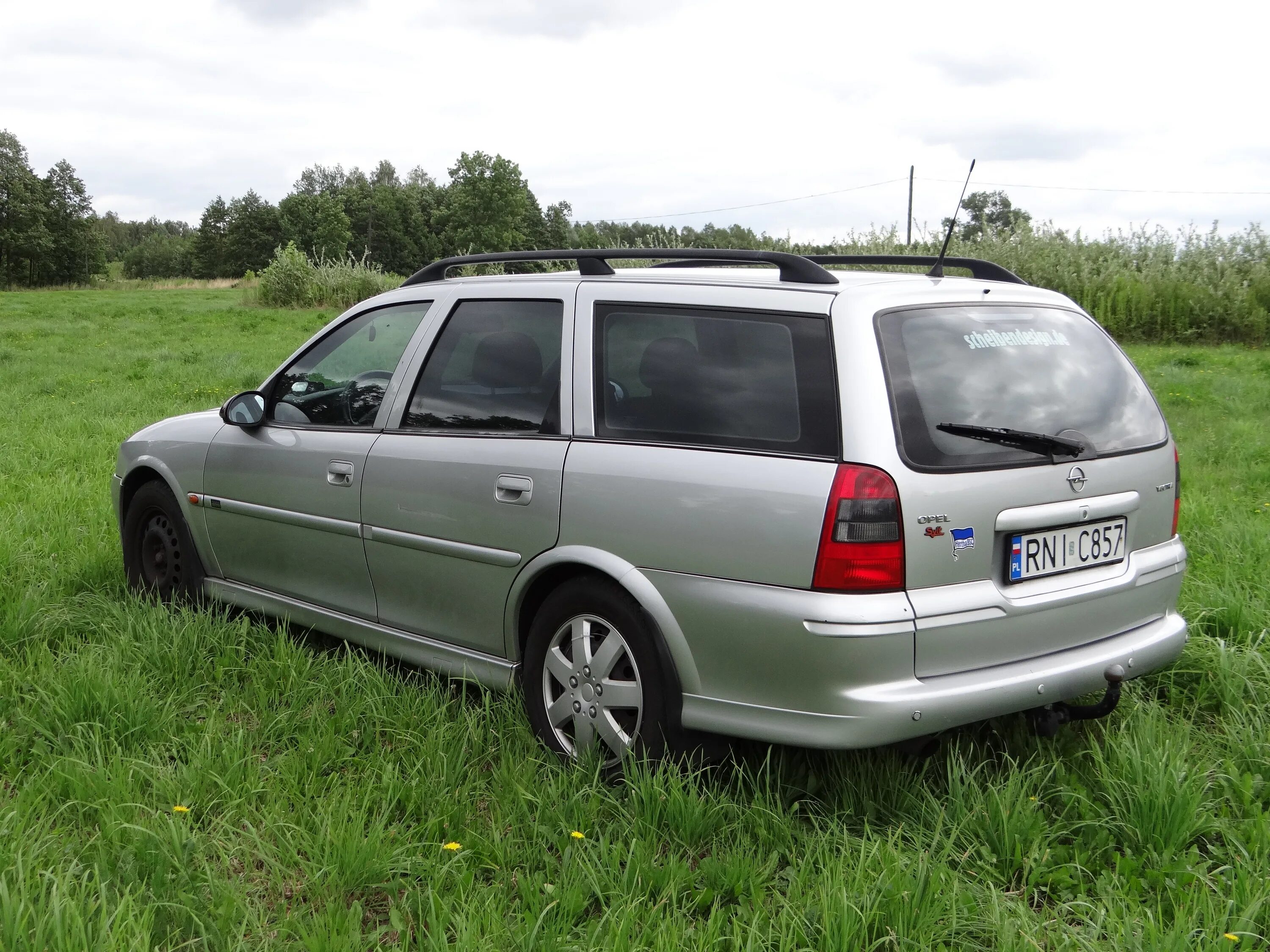 Opel Vectra b 1998 универсал. Опель Вектра Караван 1998 универсал. Опель Вектра универсал 1998. Opel Vectra b Caravan. Опель вектра караван