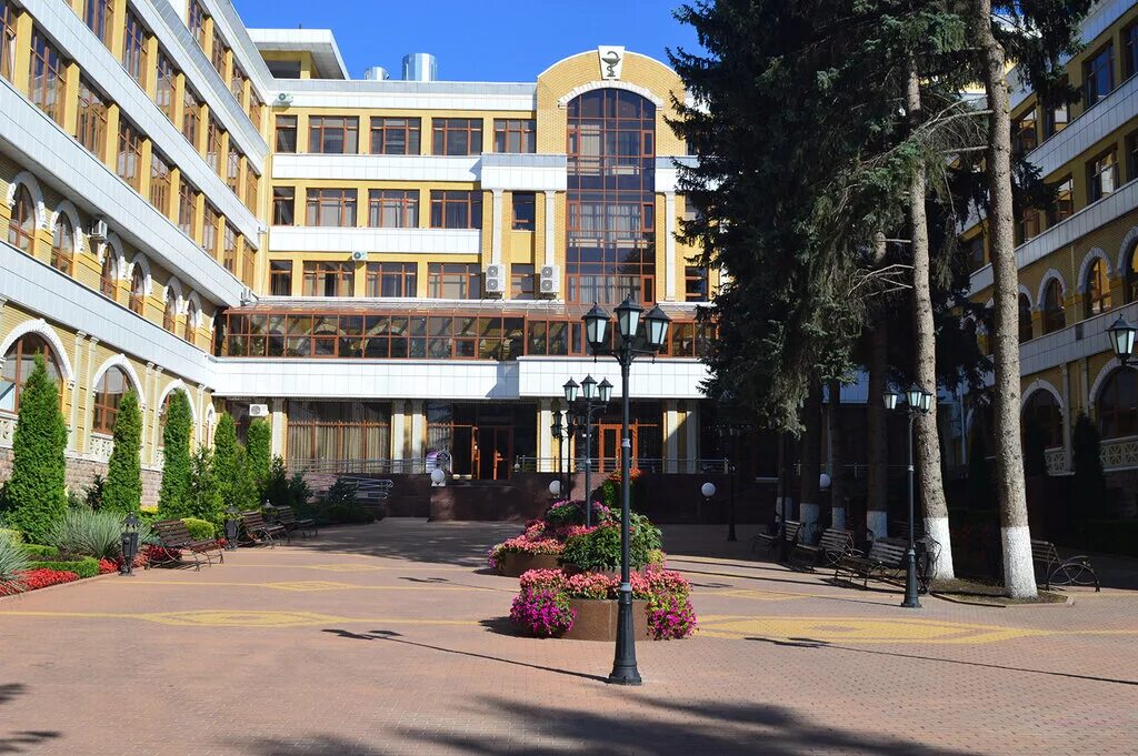 санаторно-реабилитационный центр мчс россии кисловодск. северо кавказский реабилитационный центр кисловодск. кисловодск сан. санаторий мчс кисловодск. кисловодский военный санаторий кисловодск.