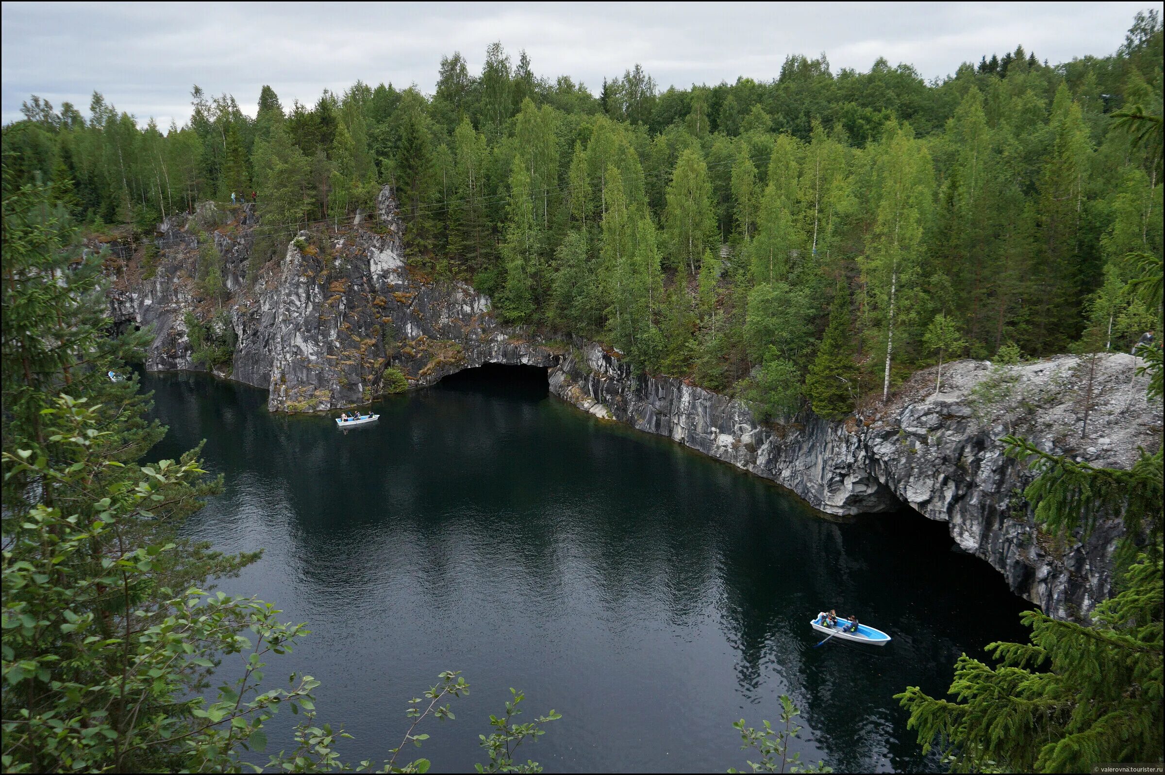 Ладога фьорд питкяранта. Ладога шхеры карелия. Карельские фьорды шхеры. Карельские фьорды шхеры. Рускеала карелия фьорд.