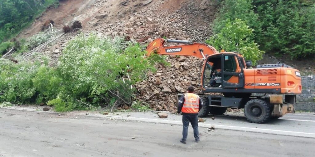 Дорога улан удэ чита состояние. Трасса м55 байкал. Дорога иркутск улан удэ. Дорога улан-удэ романовка. Дорога улан удэ романовка чита.