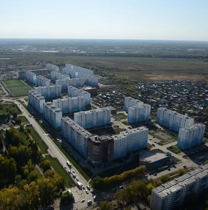 Западный жилмассив новосибирск. Бульвар победы юго западный 2000 год. Юго-западный котлован новосибирск. Забалуева 3/1 новосибирск. Новосибирск улица широкая 137.