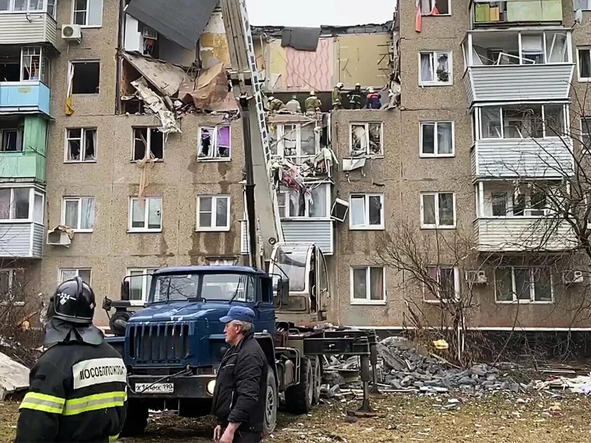 Какие дома взорвали в москве. Взрыв газа в Ступино 11.04.2022. Взрыв газа в Ступино 11 апреля 2022. Взрыв газа пятиэтажка Ступино. Ступино взрыв газа в доме.