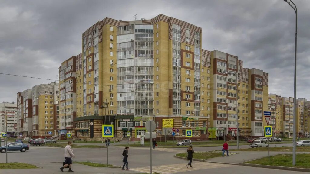 Тюменская 13