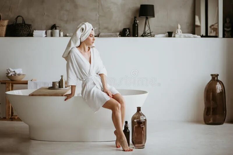Фото в ванной в полотенце Beautiful Young Woman Wrapped in Towel Stock Image Image of beautiful, body: 8