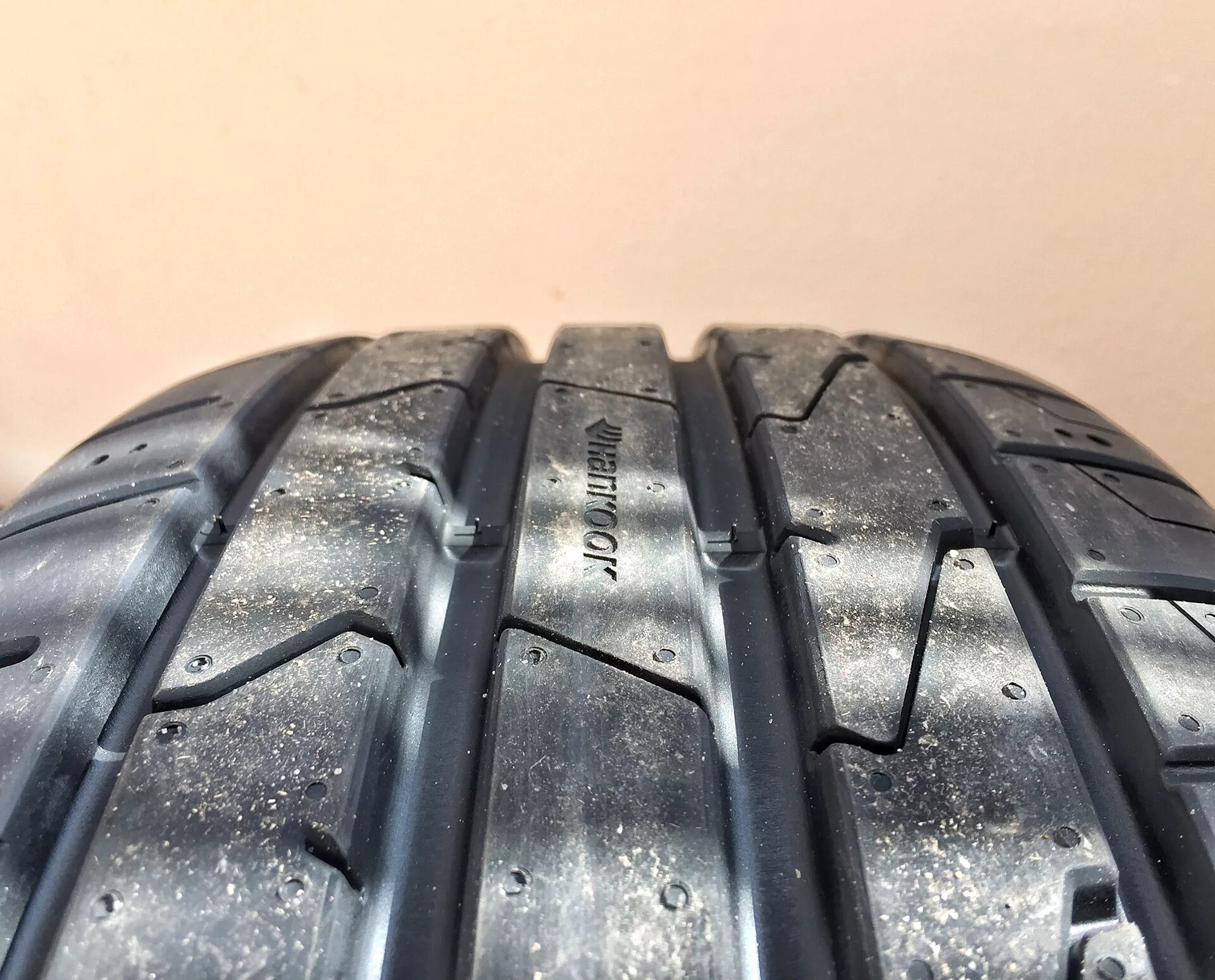 Шины вентус отзывы. Hankook Ventus Prime 3. Ventus Prime 3 k125. Hankook Ventus Prime 3 k125. Hankook к-125 Ventus Prime 3.