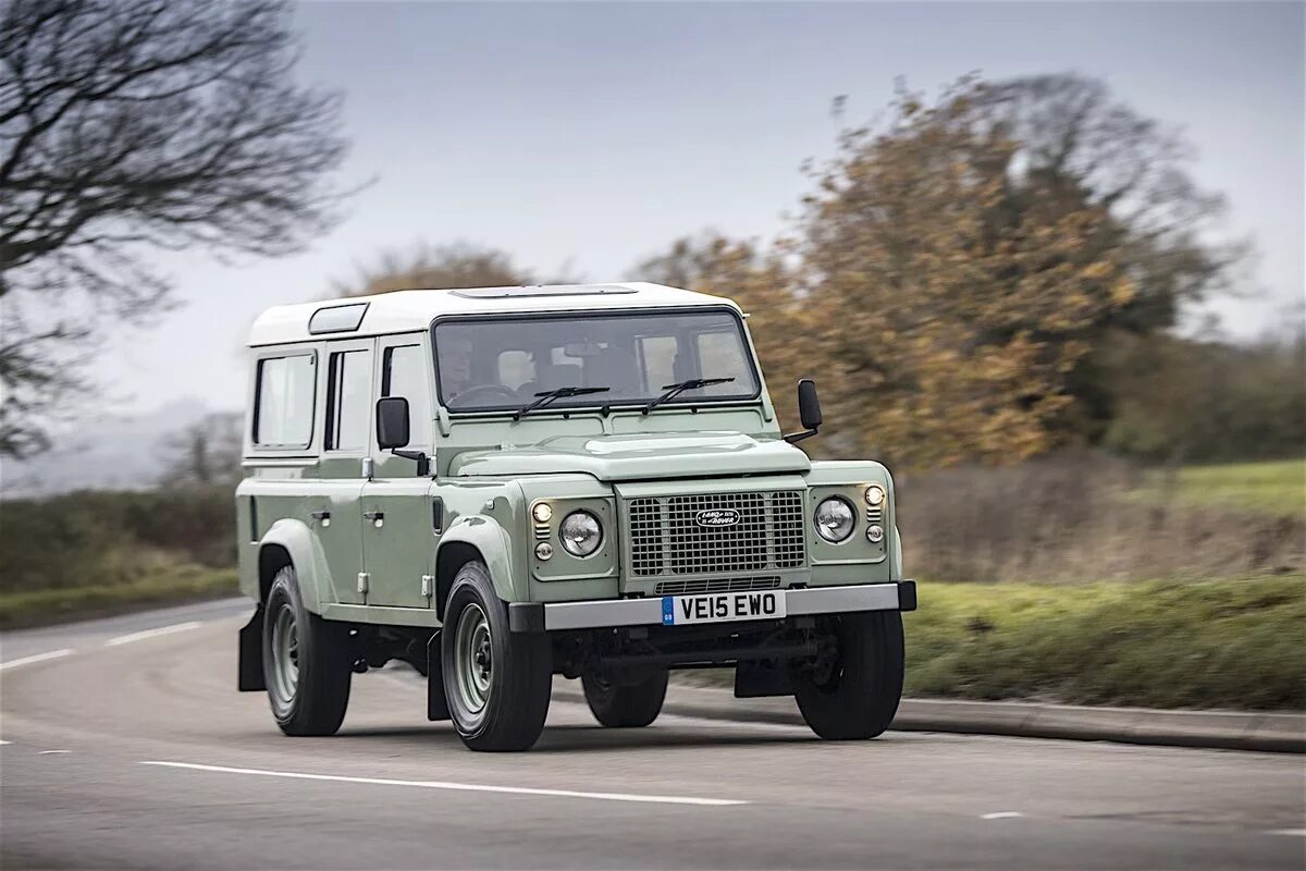 Defender автомобиль