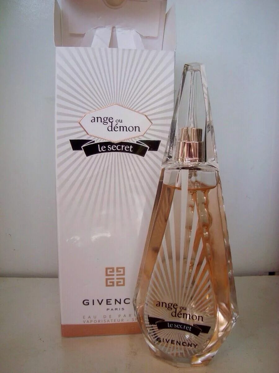 Ангелы и демоны оригинал. Ange ou Demon le Secret Givenchy 100мл. Givenchy ange ou Demon le Secret 100. Ange ou Demon le Secret, 100 ml. Парфюм Angel Demon le Secret.