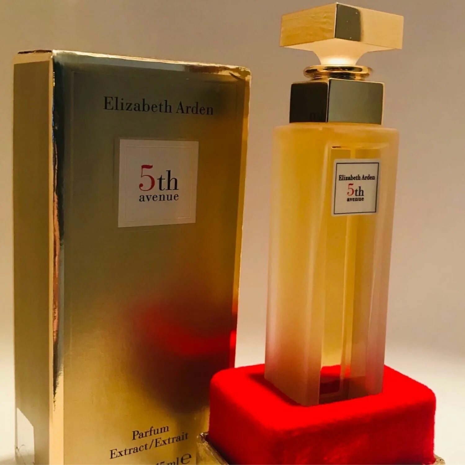 Elizabeth Arden 5th Avenue коробочка. Elizabeth Arden 5th Avenue духи коробочка. Летуаль духи женские Элизабет Арден. 15 Авеню духи. Туалетная вода 05