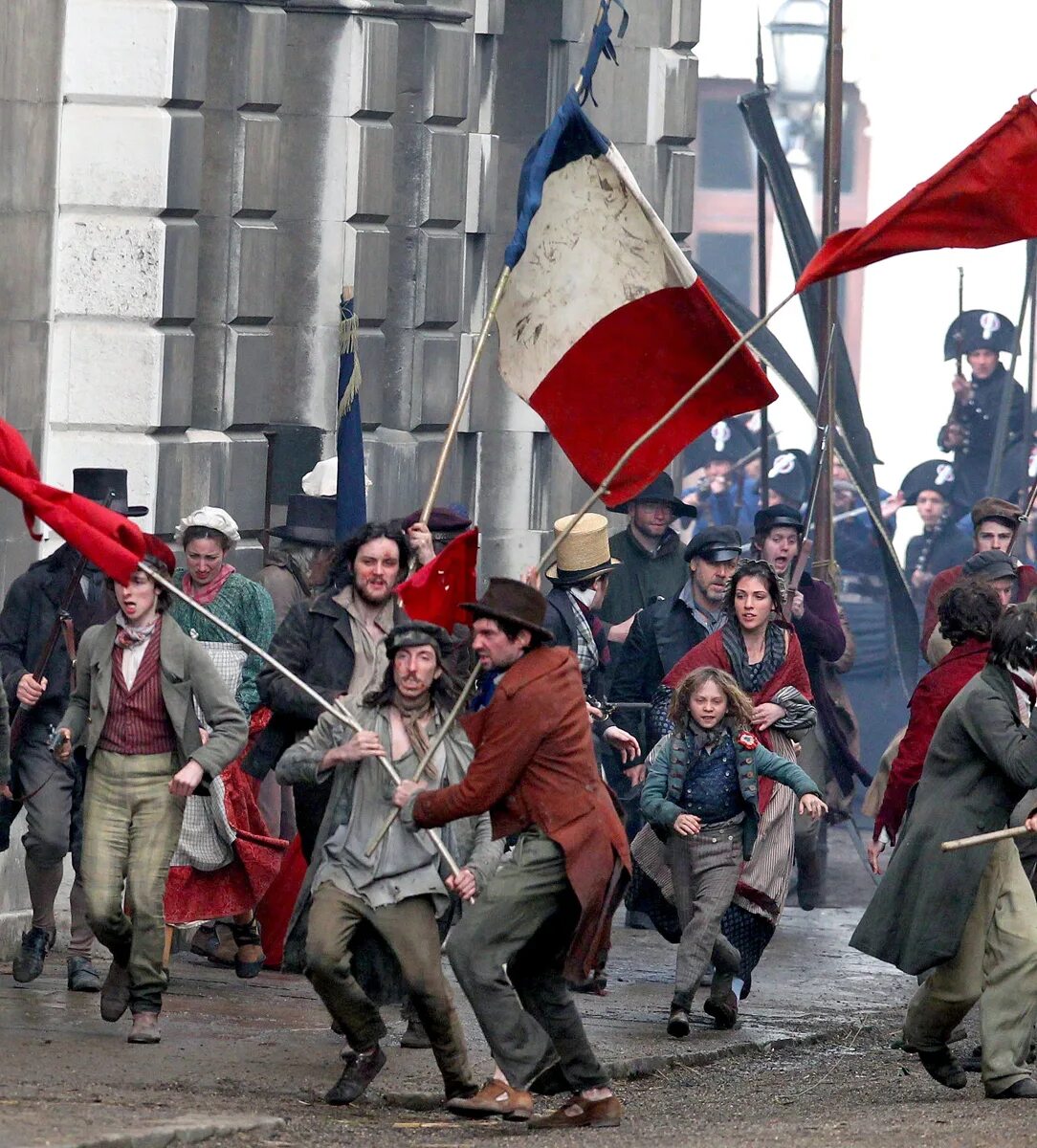 Французский терпеть. Les Miserables Знамя. Французская революционерка.